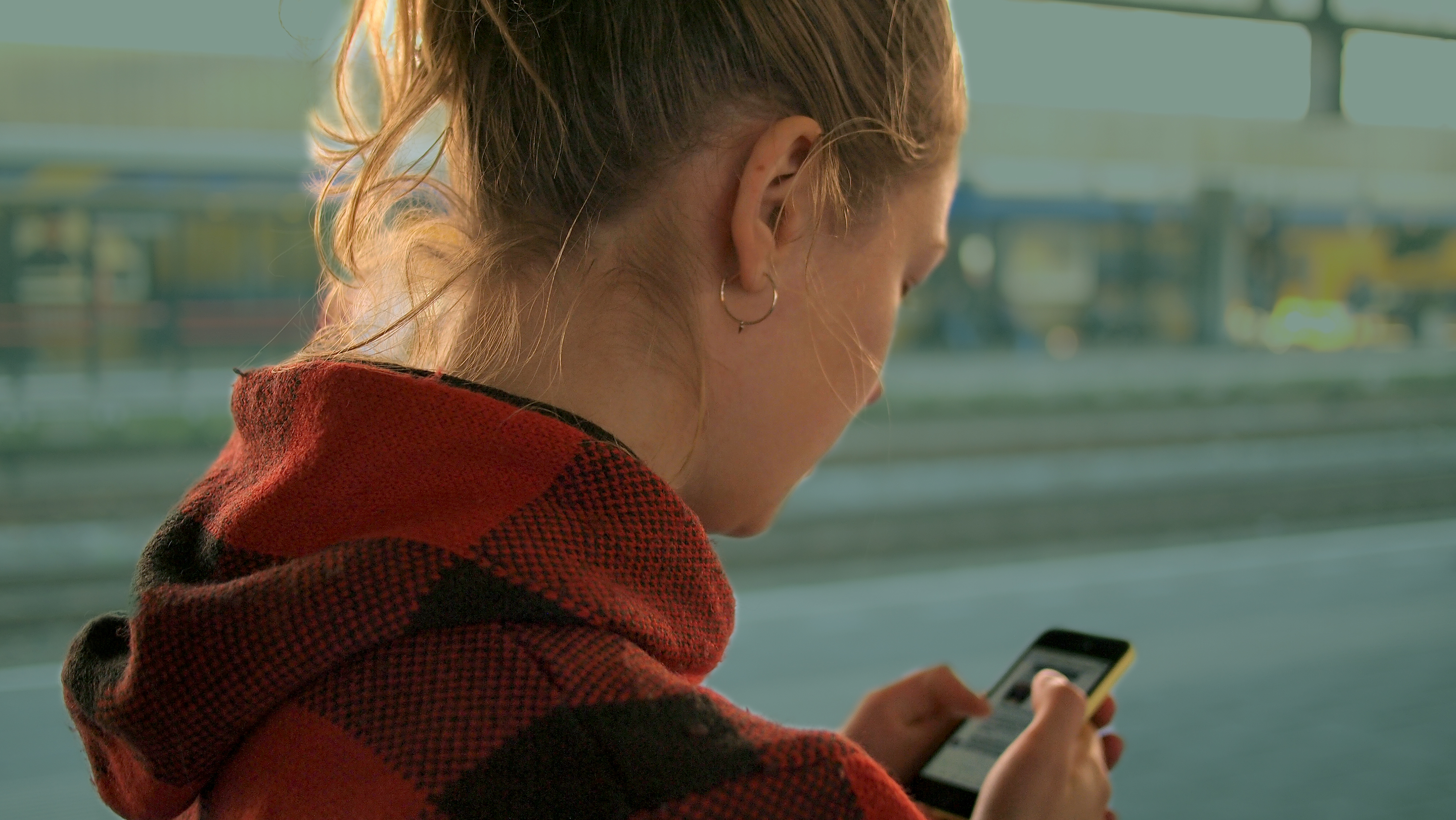 girl using phone